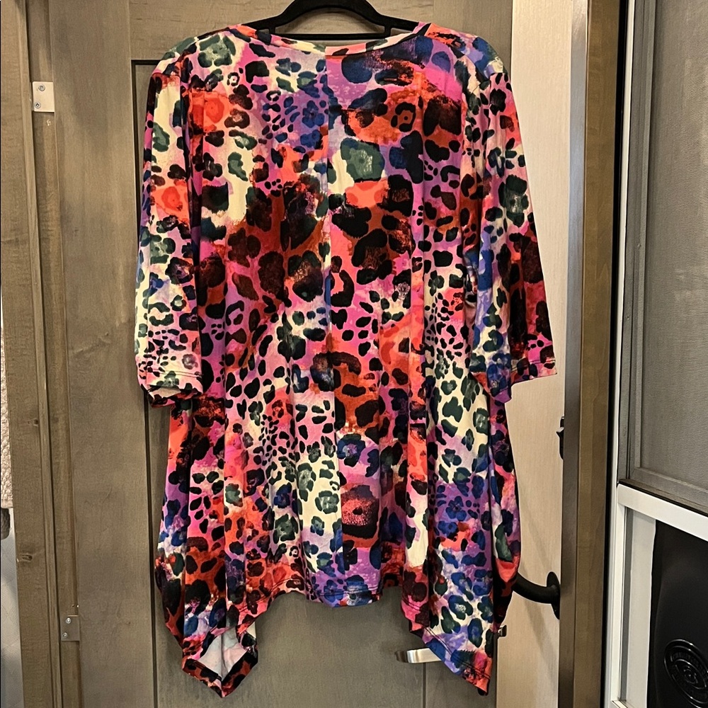 Vibrant Multicolor Leopard Print Women's Tunic - Picture 3 of 3